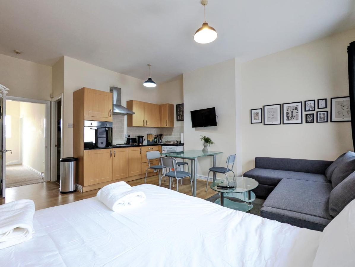 Lovely Studio In Anfield Near Centre Free Parking 리버풀 외부 사진