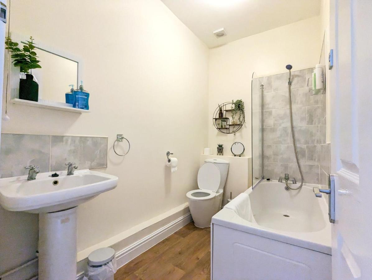 Lovely Studio In Anfield Near Centre Free Parking 리버풀 외부 사진